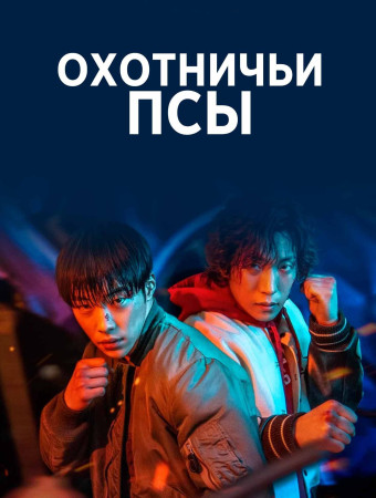 Kichkintoy uning soqolini korsatmoqda